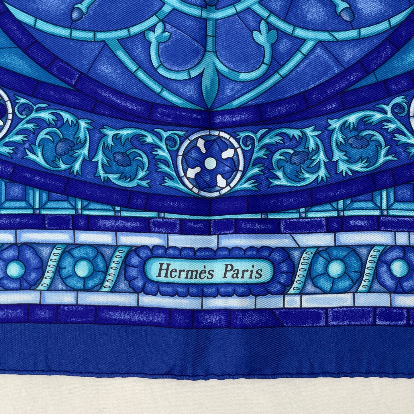 Hermès LUMIÈRES DE PARIS 90