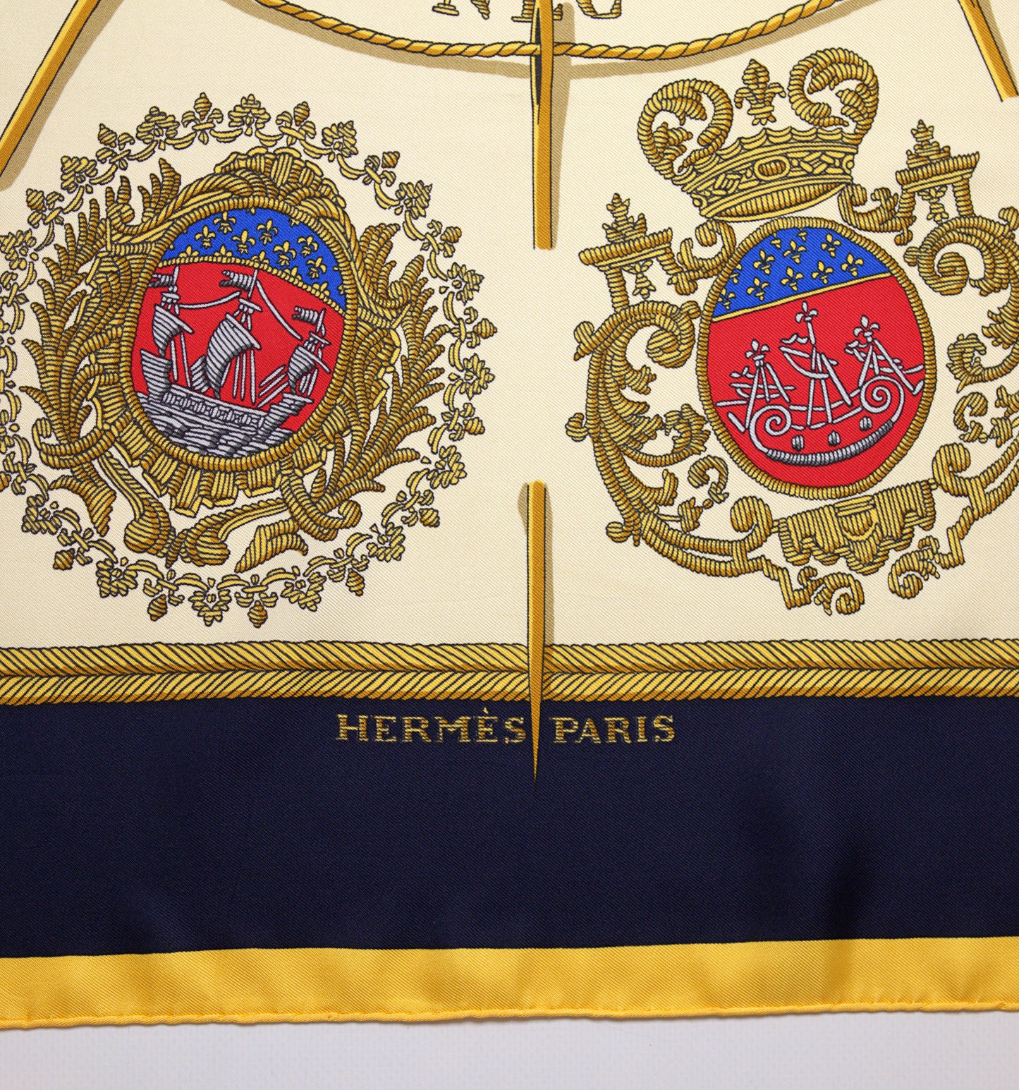 Hermès LES ARMES DE PARIS 90