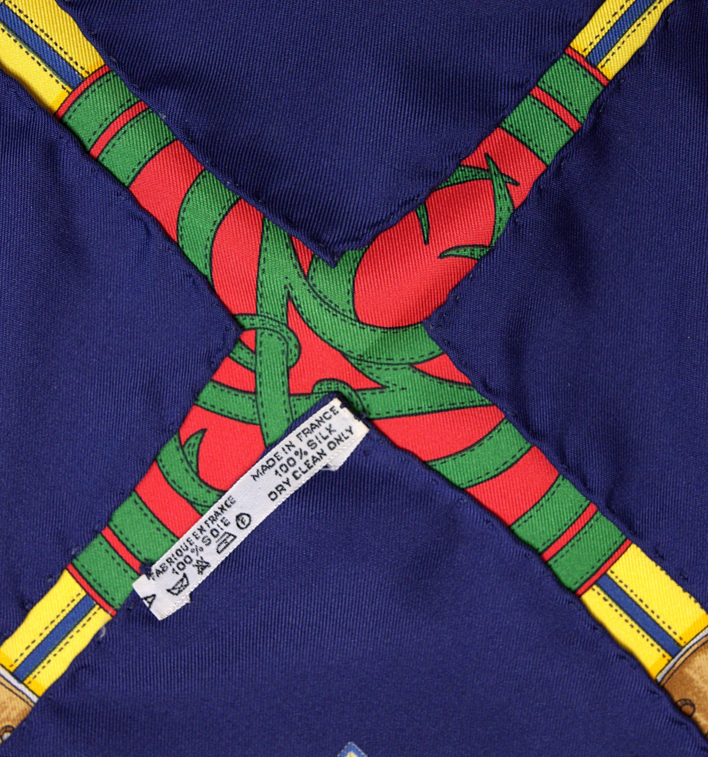Hermès GRANDE TENUE 90