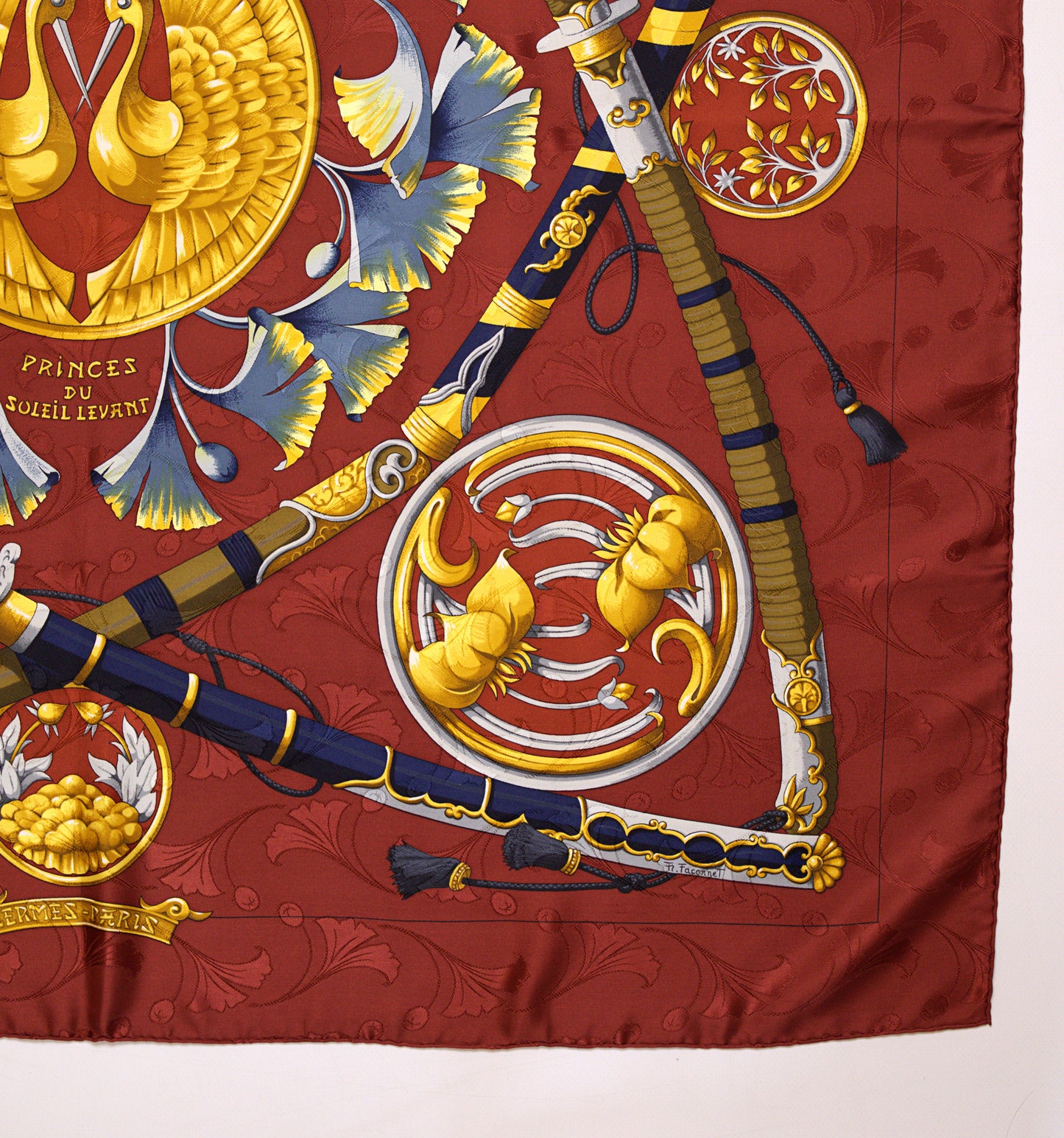 Hermès DAIMYO PRINCES DU SOLEIL LEVANT 90