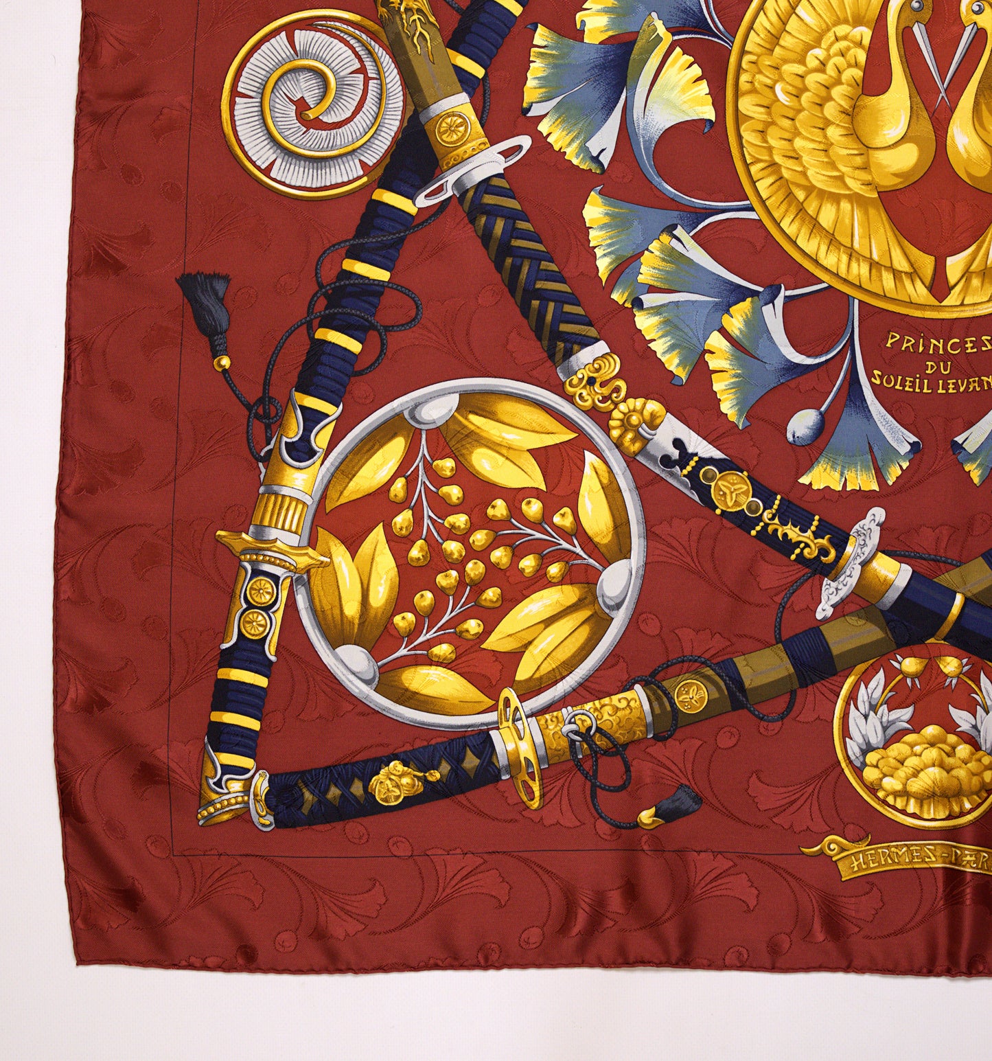 Hermès DAIMYO PRINCES DU SOLEIL LEVANT 90