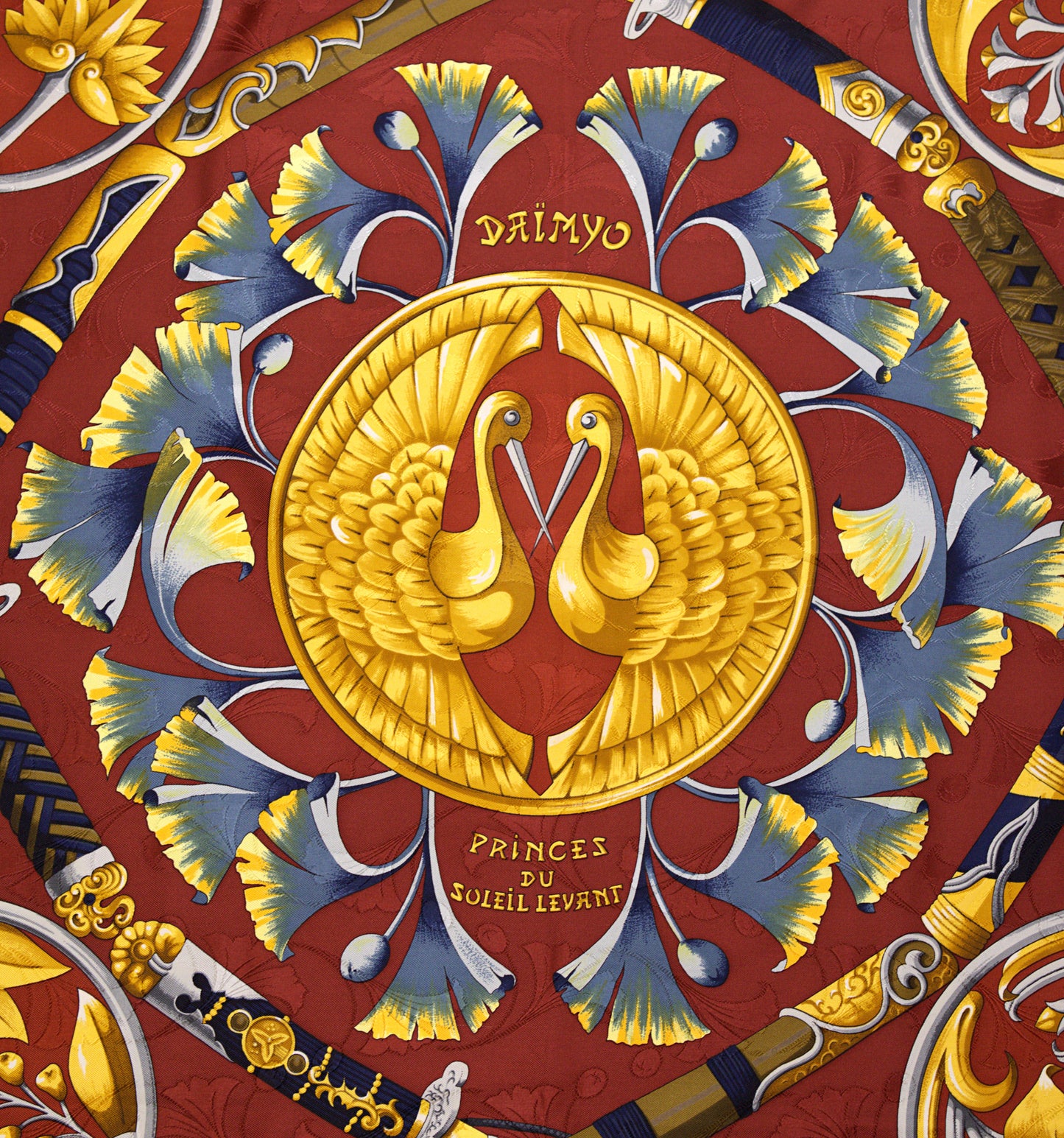 Hermès DAIMYO PRINCES DU SOLEIL LEVANT 90