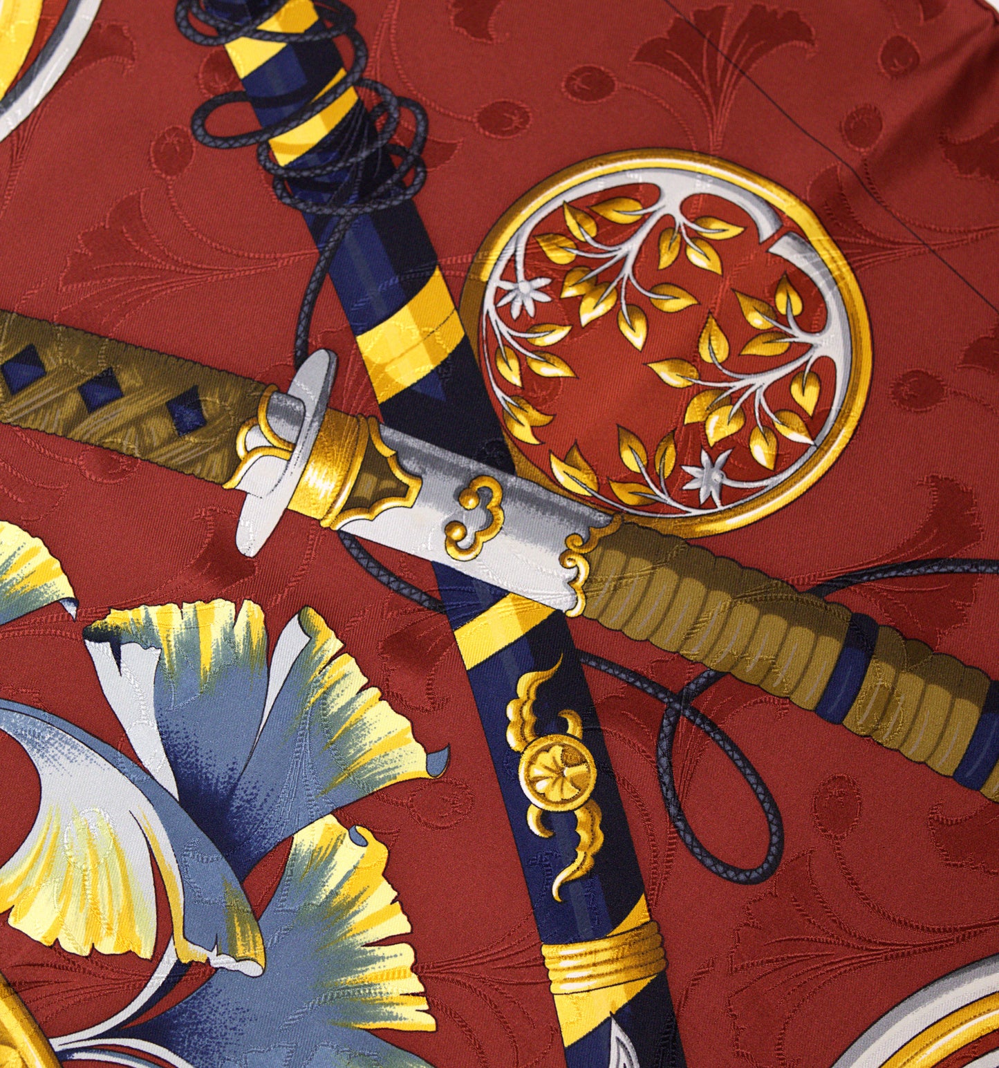 Hermès DAIMYO PRINCES DU SOLEIL LEVANT 90