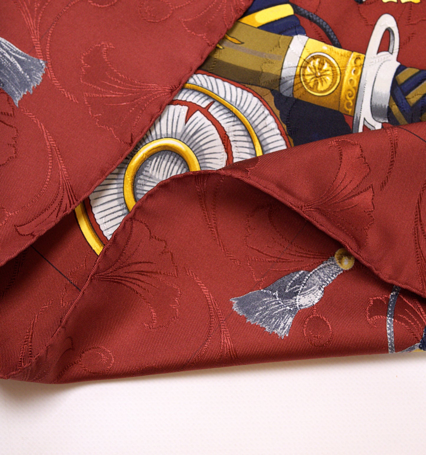 Hermès DAIMYO PRINCES DU SOLEIL LEVANT 90