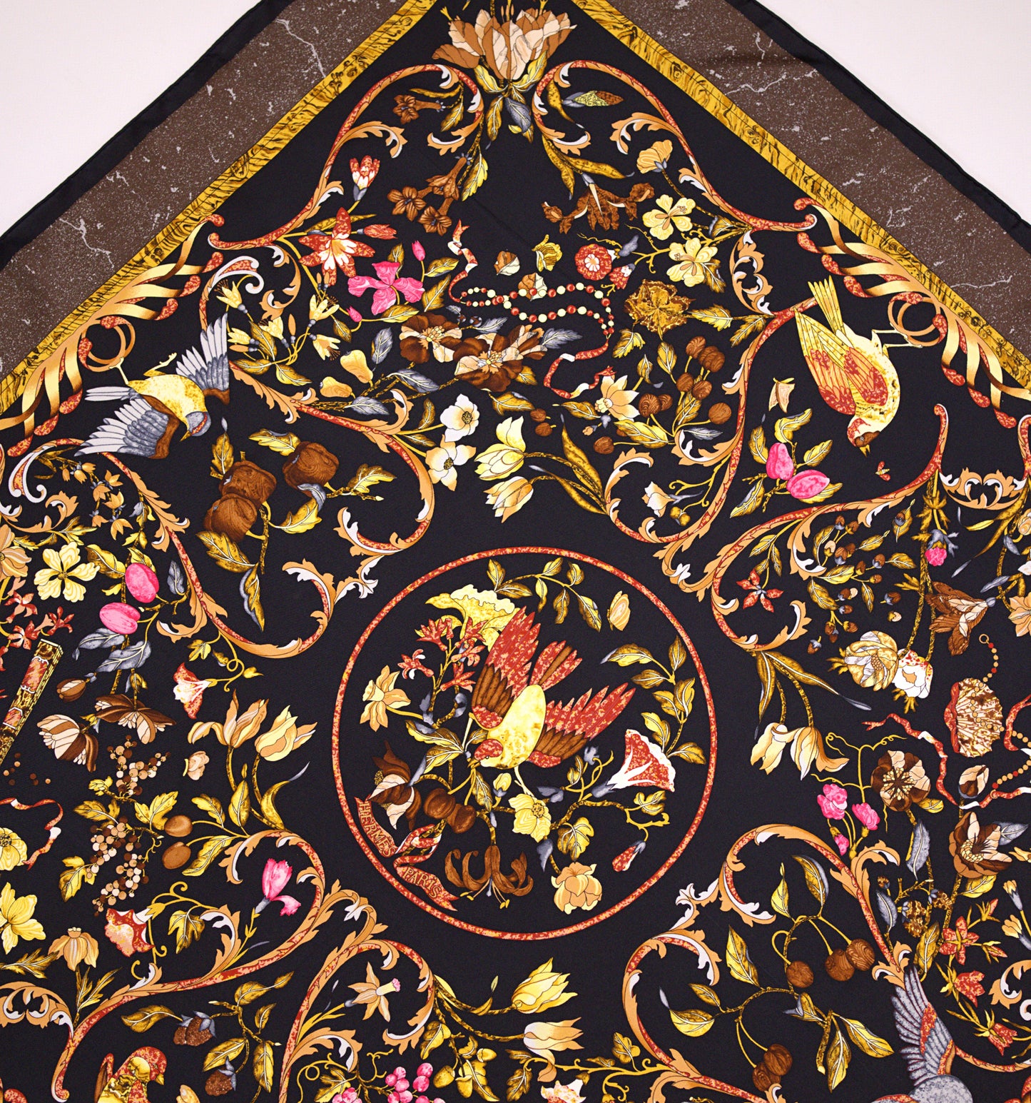 Hermès PIERRES D'ORIENT ET D'OCCIDENT 90