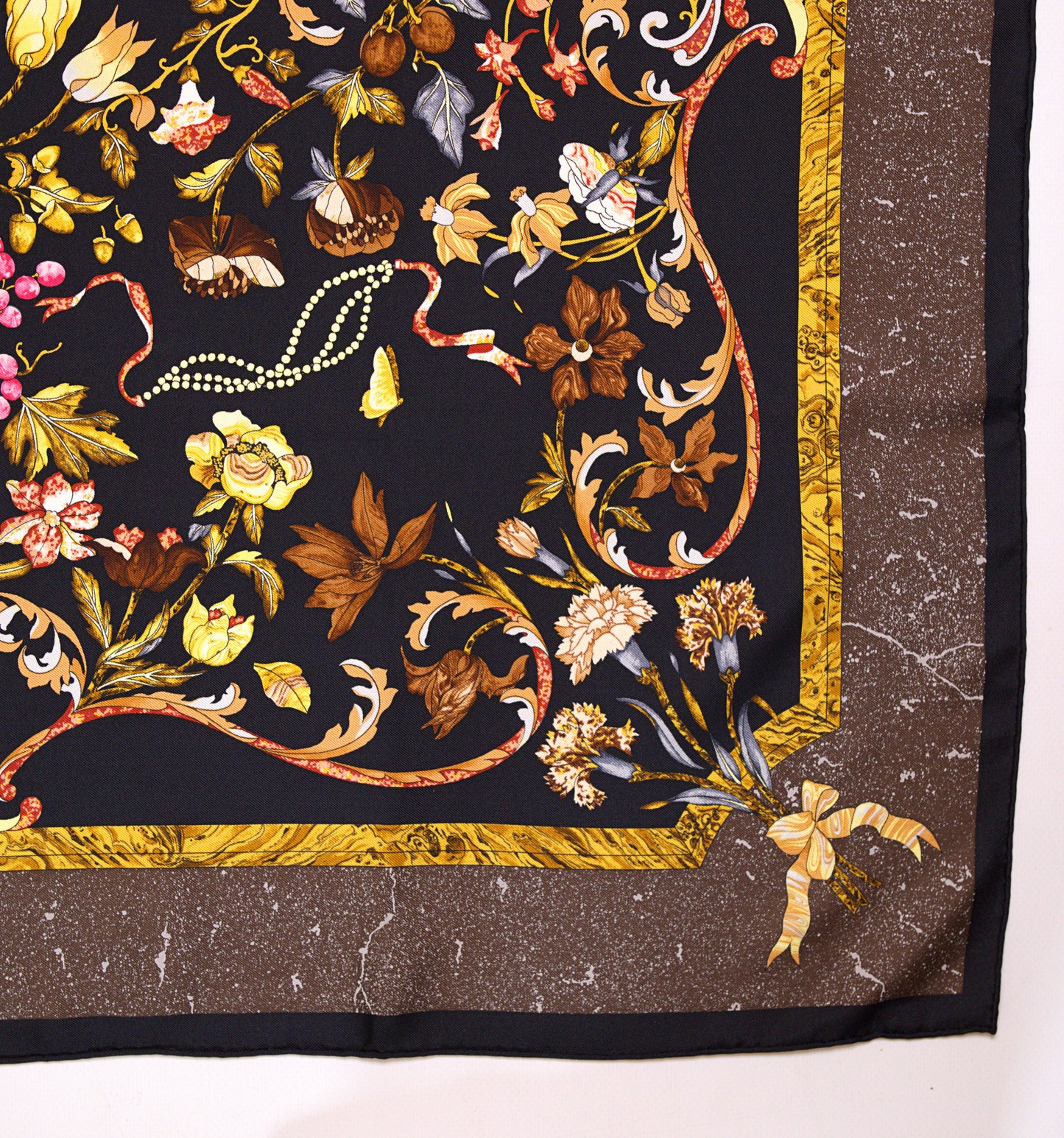 Hermès PIERRES D'ORIENT ET D'OCCIDENT 90