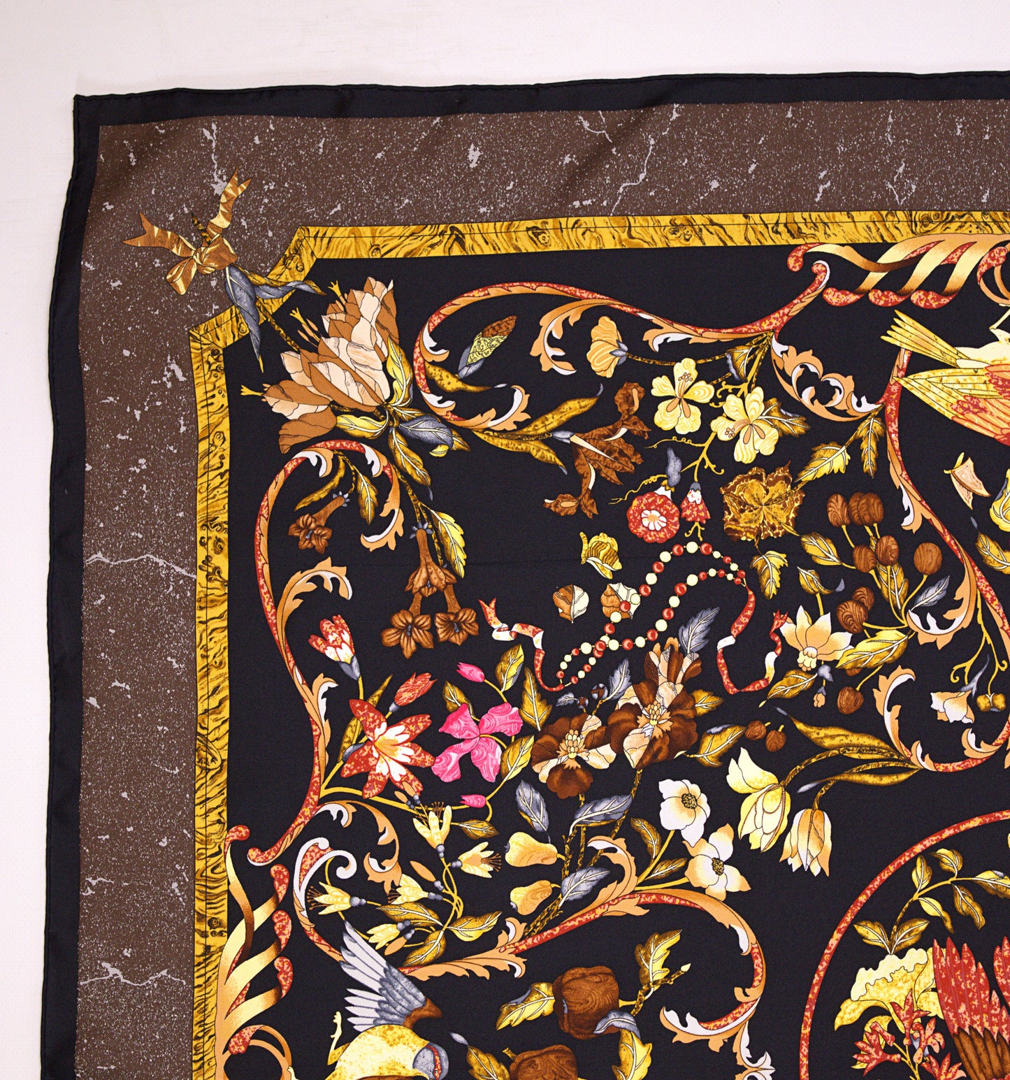 Hermès PIERRES D'ORIENT ET D'OCCIDENT 90