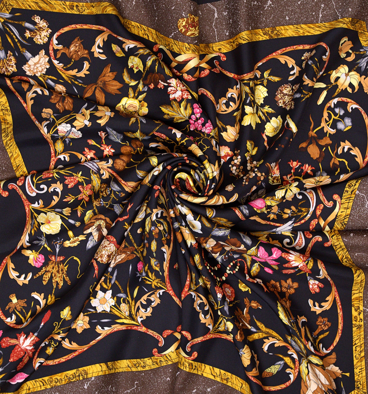 Hermès PIERRES D'ORIENT ET D'OCCIDENT 90