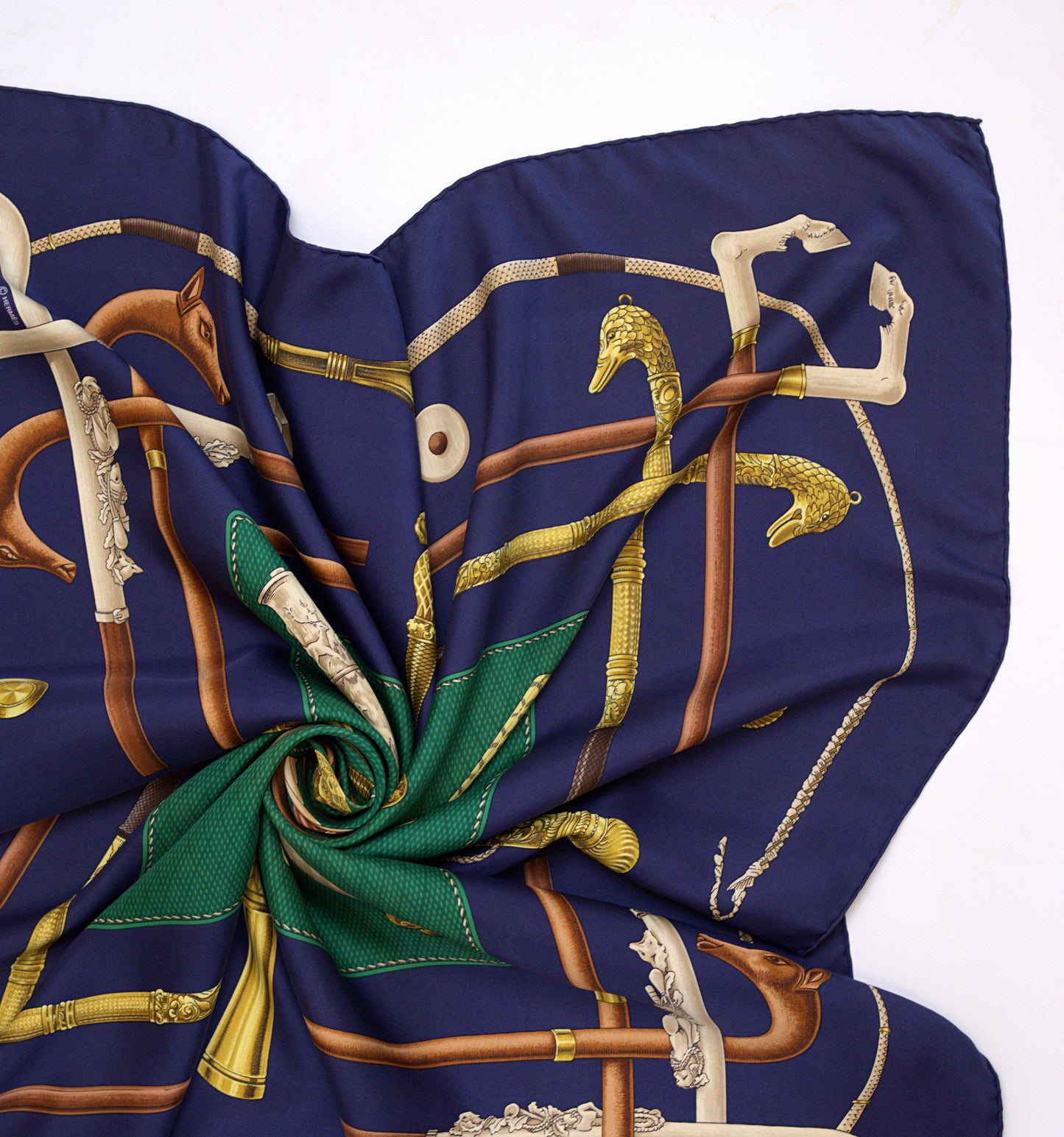 Hermès CANNES ET POMMEAUX 90