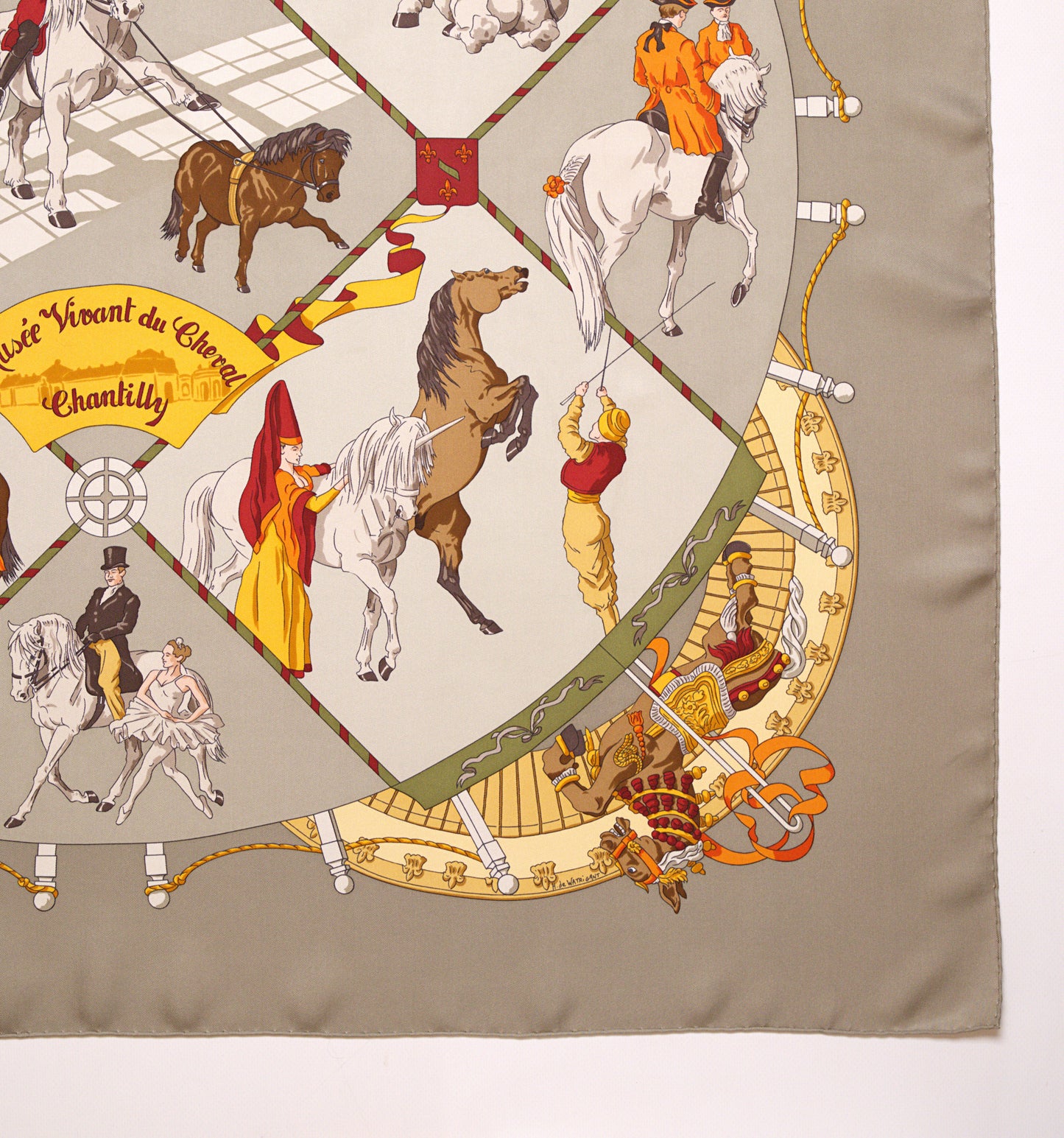 Hermès MUSÉE VIVANT DU CHEVAL CHANTILLY 90