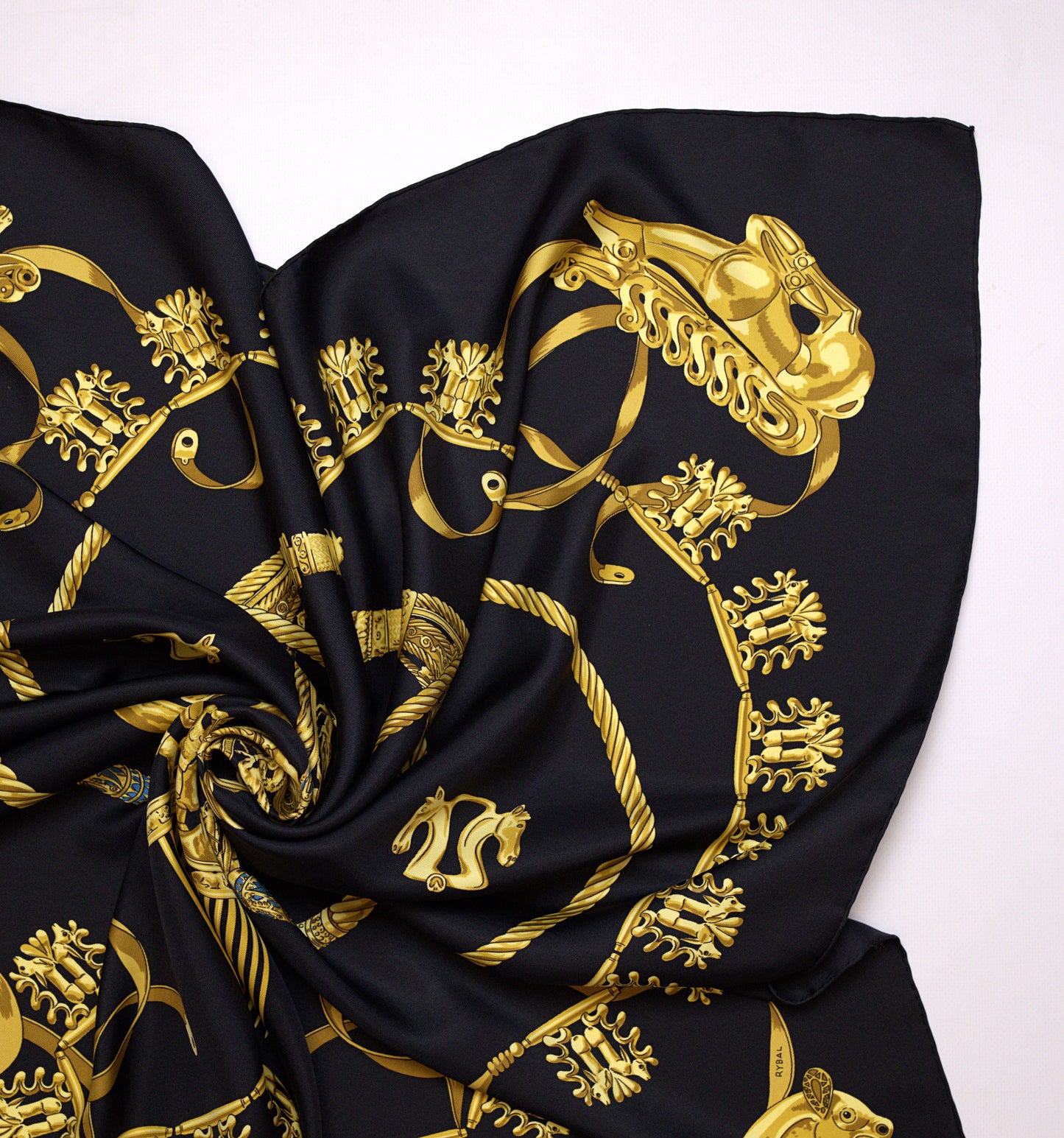 Hermès LES CAVALIERS D’OR 90
