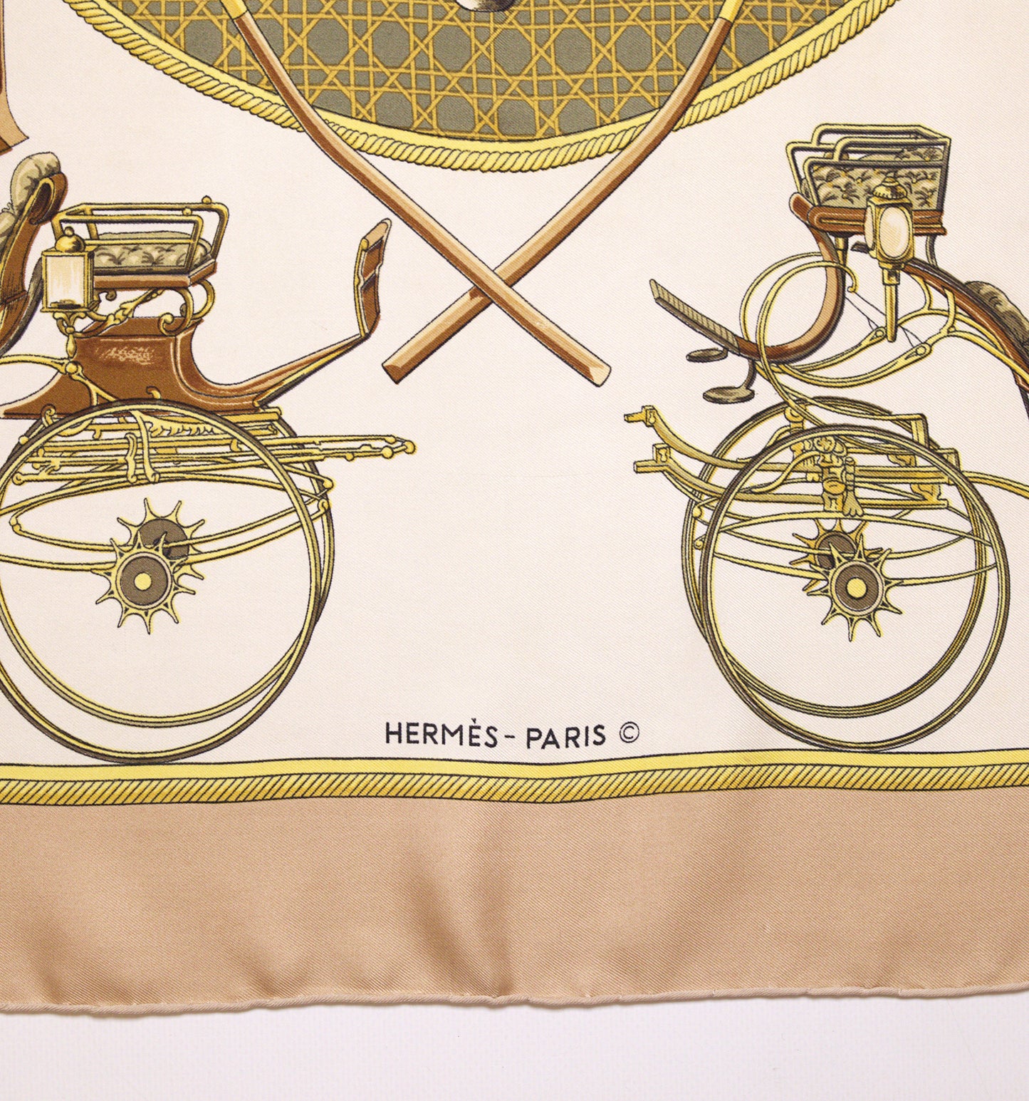 Hermès LES VOITURES À TRANSFORMATION 90