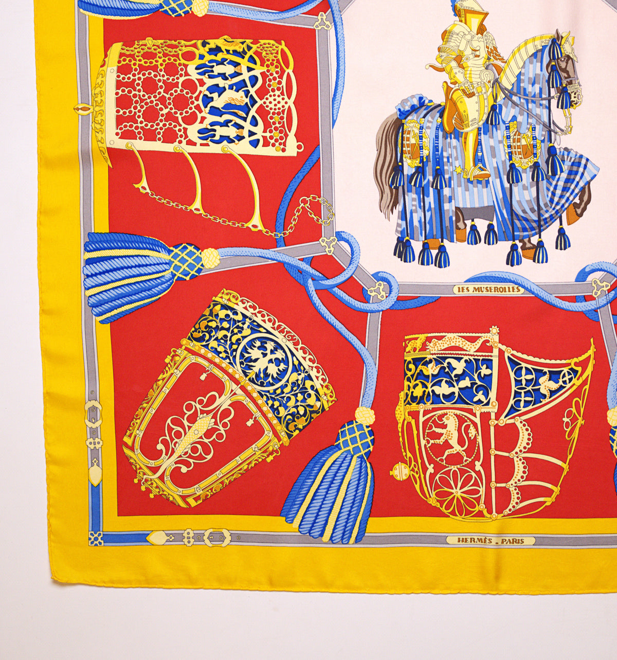 Hermès LES MUSEROLLES 90