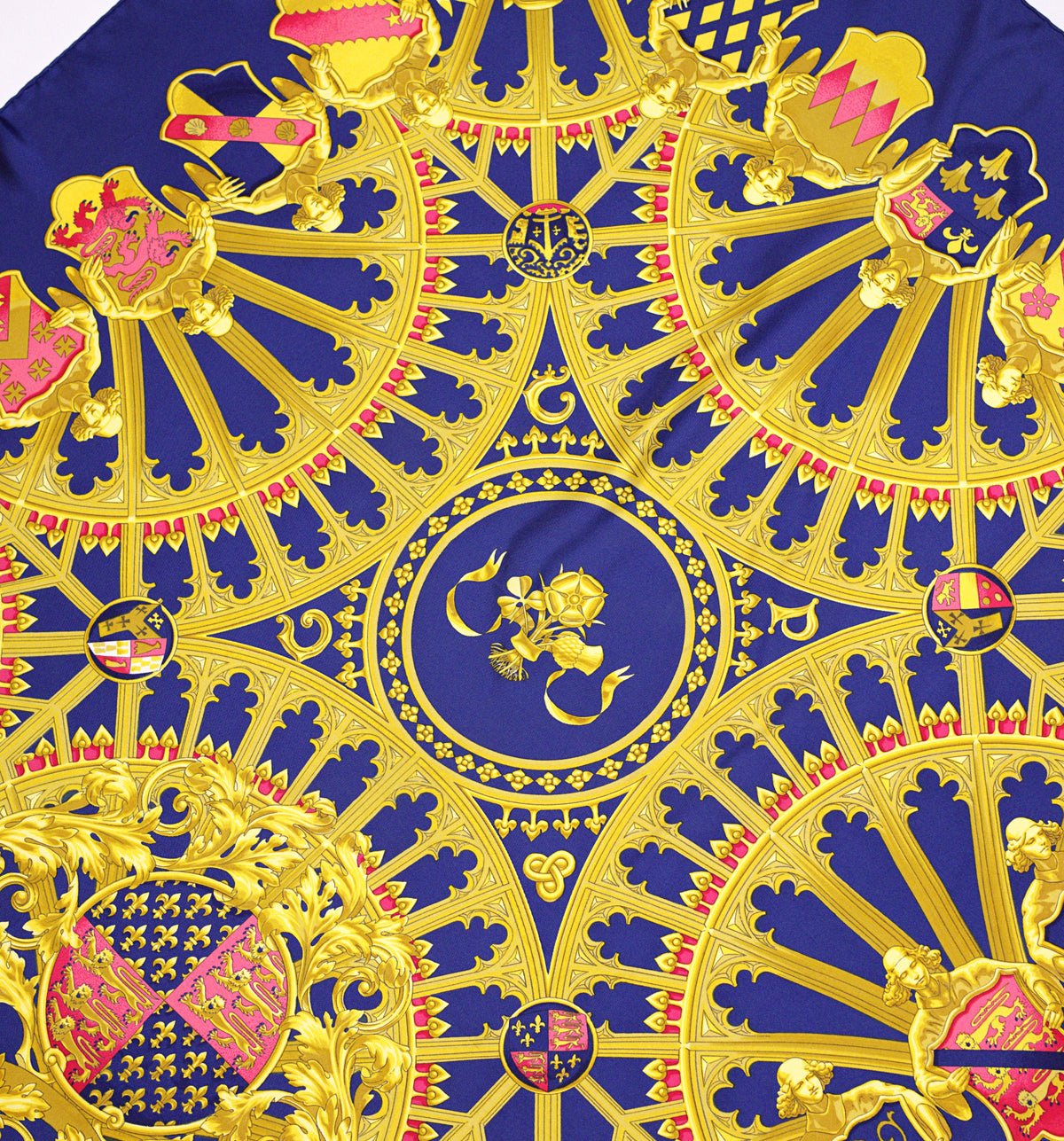 Hermès BRITISH HERALDRY 90