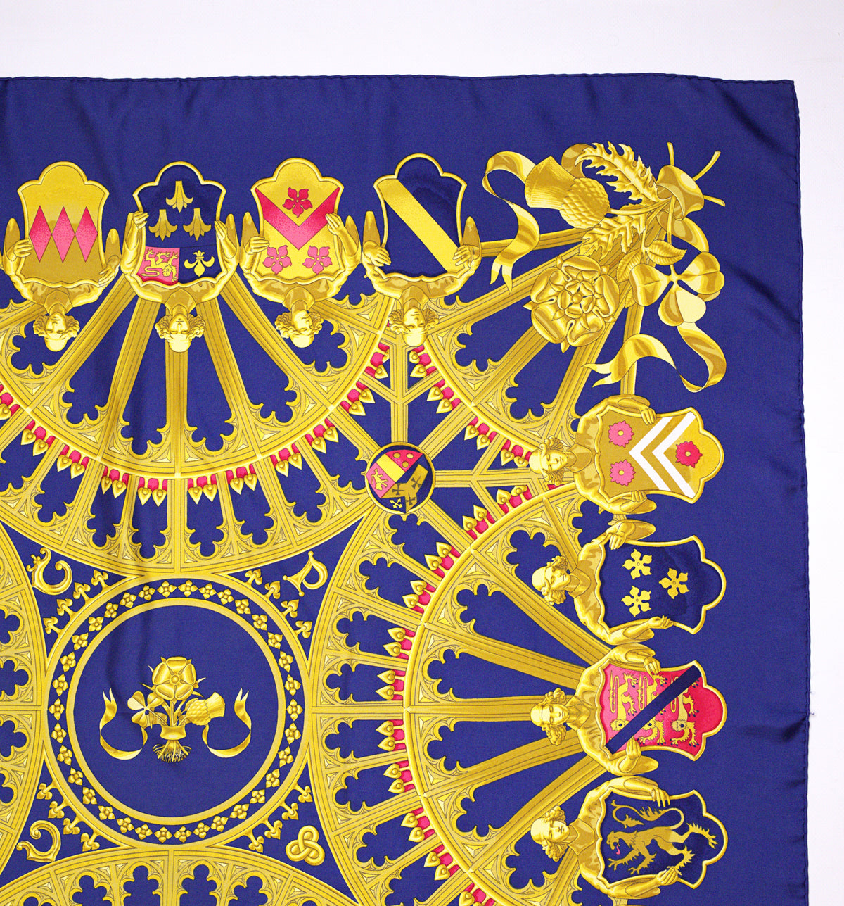Hermès BRITISH HERALDRY 90