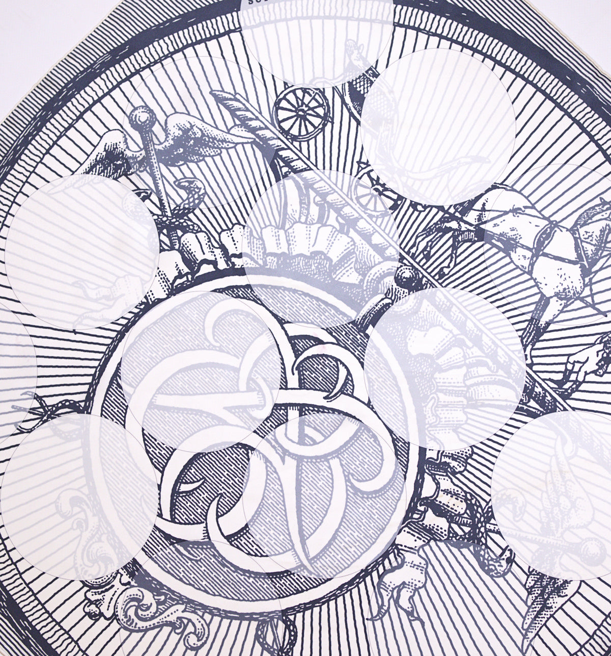 Hermès SUITE ET POURSUITE 70