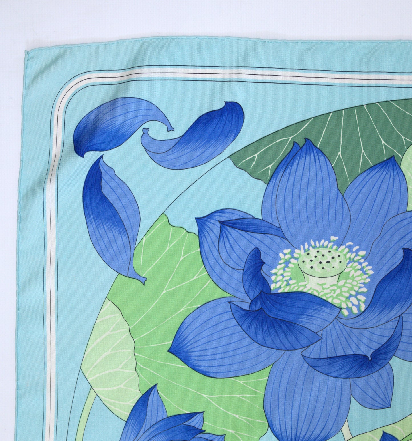 Hermès FLEURS DE LOTUS 90